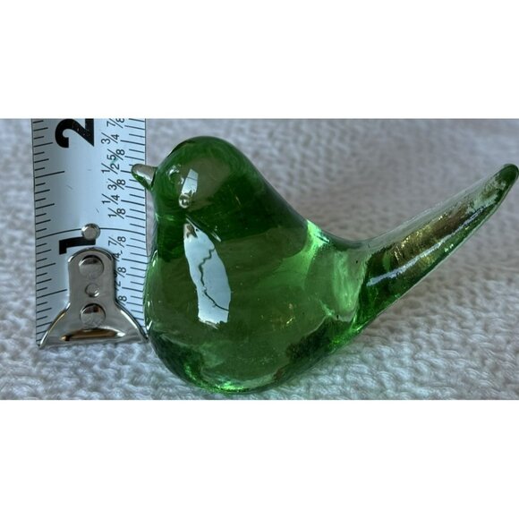 BRIGHT GREEN HAND BLOWN ART GLASS BIRD POLISHED 3” Long 1 3/4” High - Picture 11 of 11